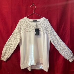 SOLD - NWT Nordstrom Rack long sleeve shirt